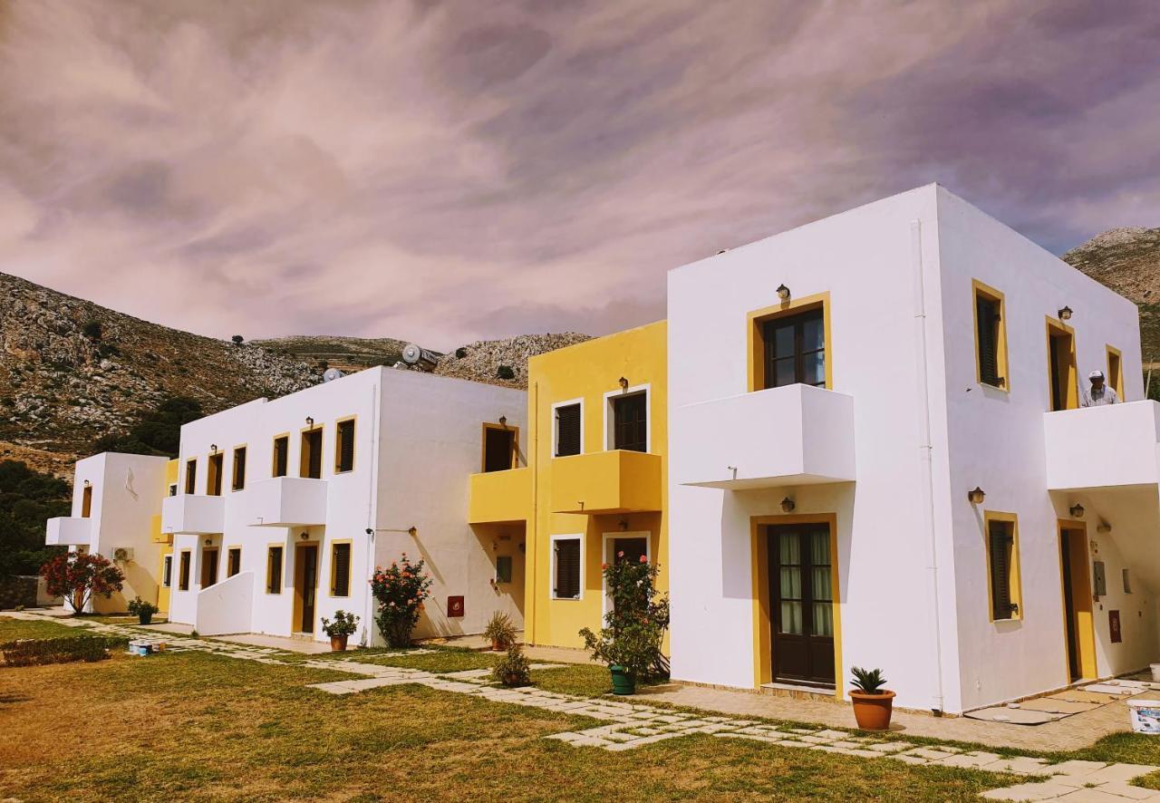 Tilos Fantasy Livadia  エクステリア 写真